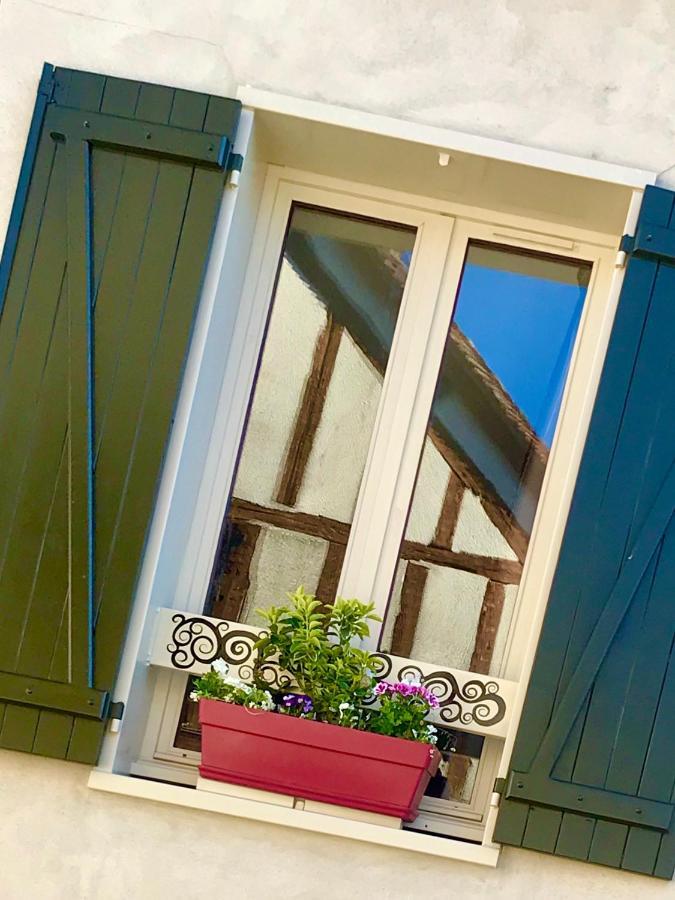 Apartament L'Elegance Au Coeur Du Medieval Provins Zewnętrze zdjęcie