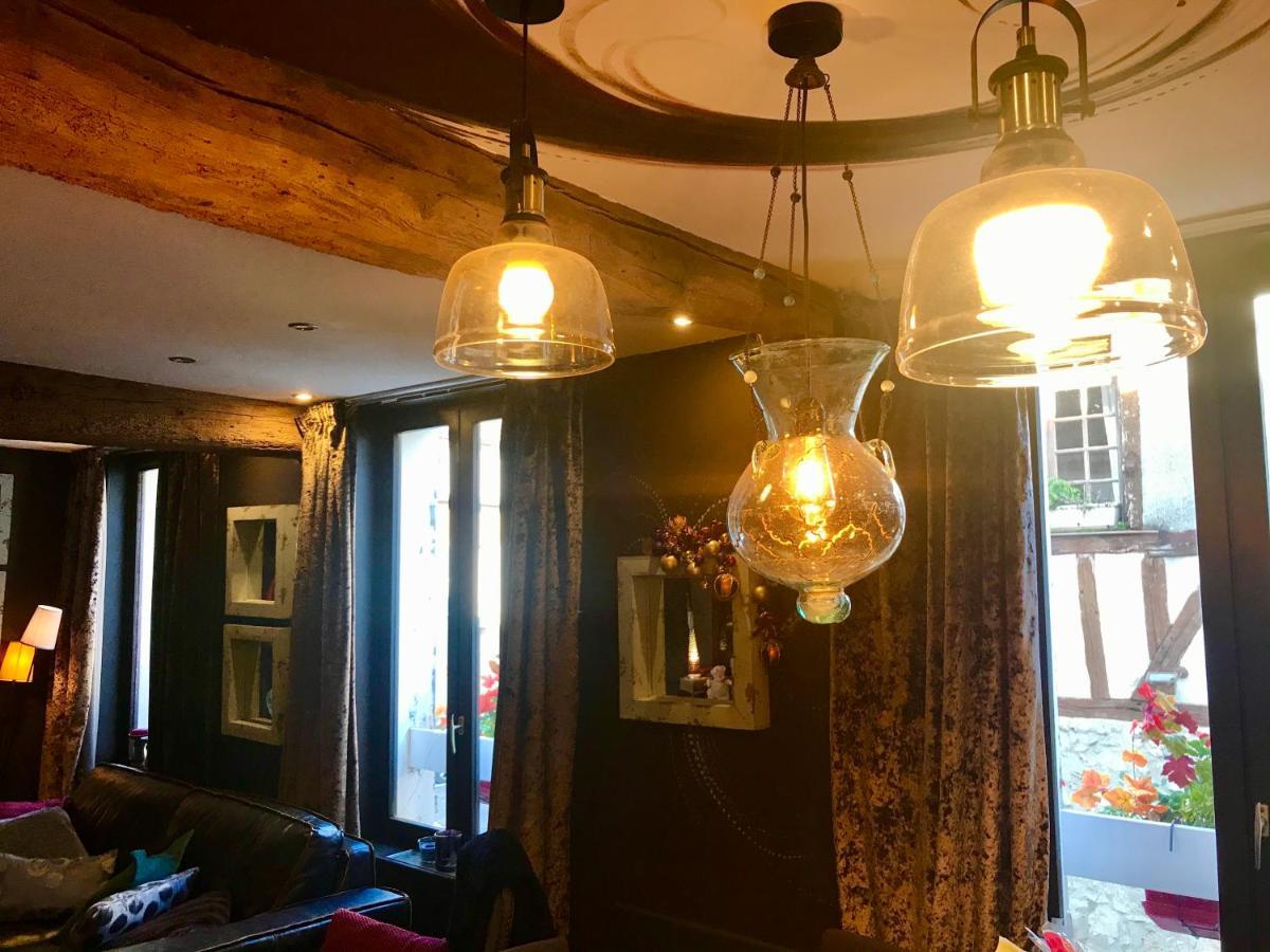 Apartament L'Elegance Au Coeur Du Medieval Provins Zewnętrze zdjęcie